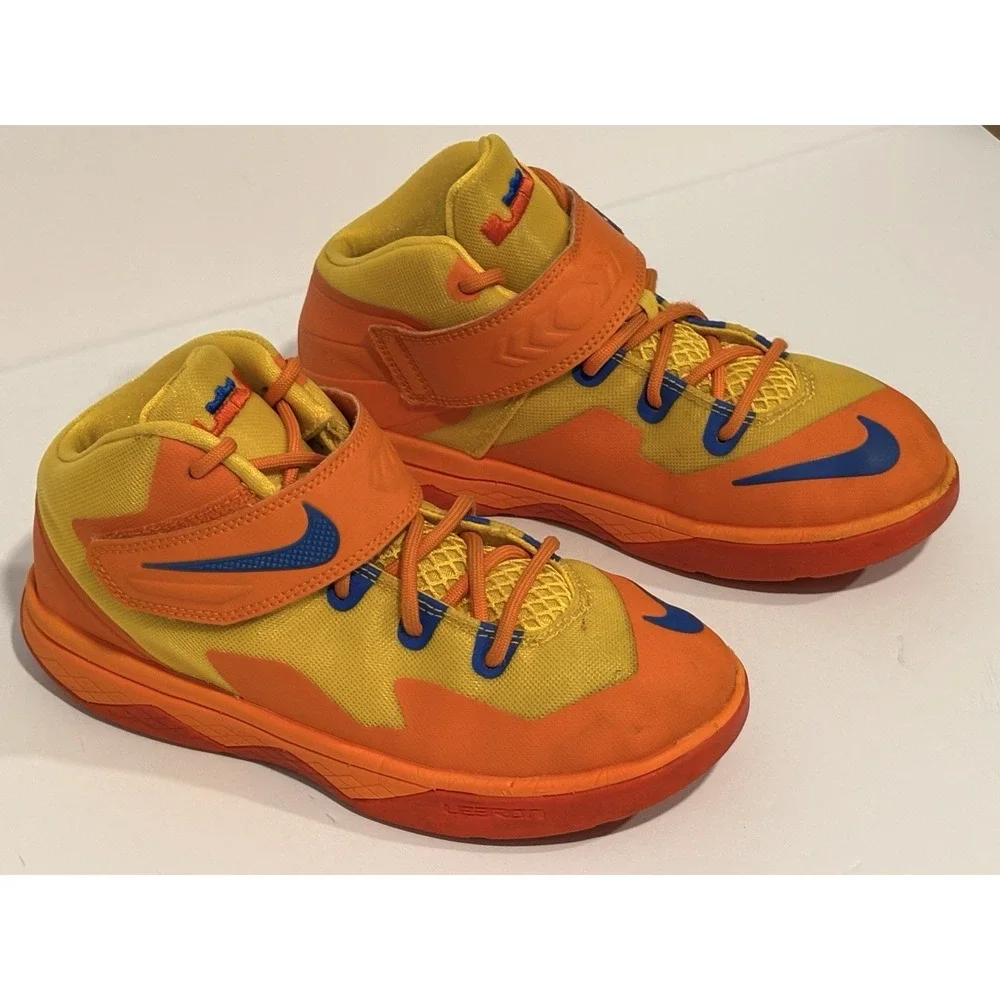 Nike Zoom Hyperrev Total Orange Yellow Blue 653646-700 Size 2Y Lebron‎ Sneakers